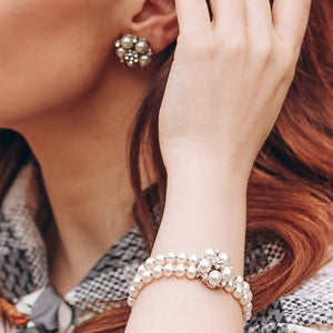 Audrey Hepburn Breakfast at Tiffany's inspired pearl earrings