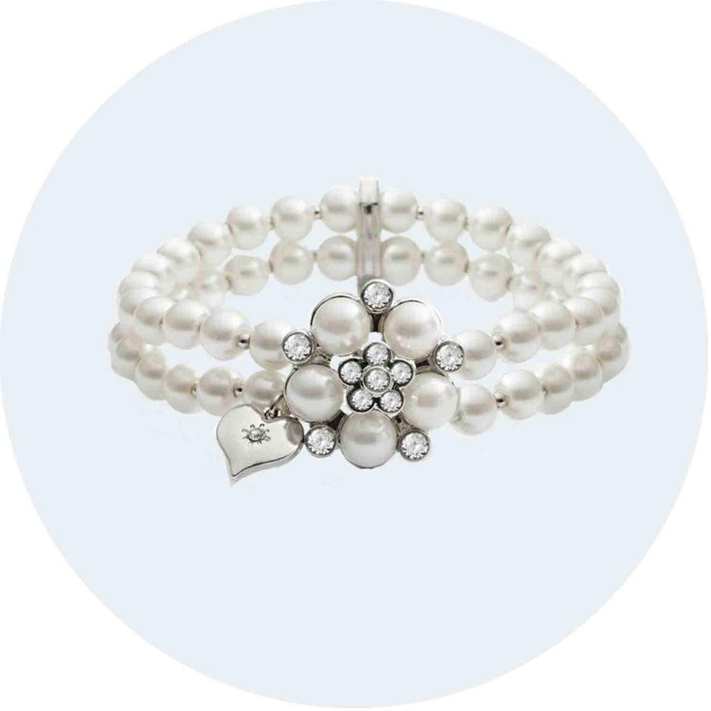 Audrey Hepburn Breakfast at Tiffany's inspired pearl bracelet 